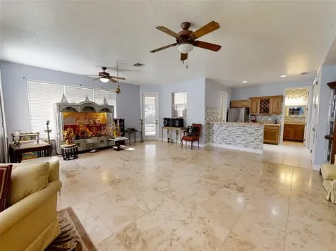 661 E Lehigh Drive Deltona FL 32738