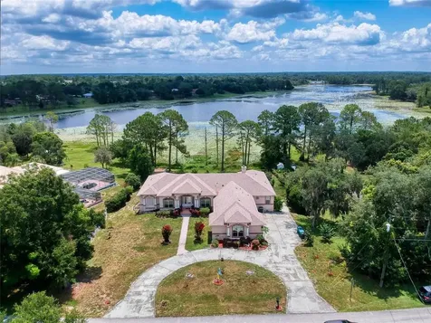 661 E Lehigh Drive Deltona FL 32738