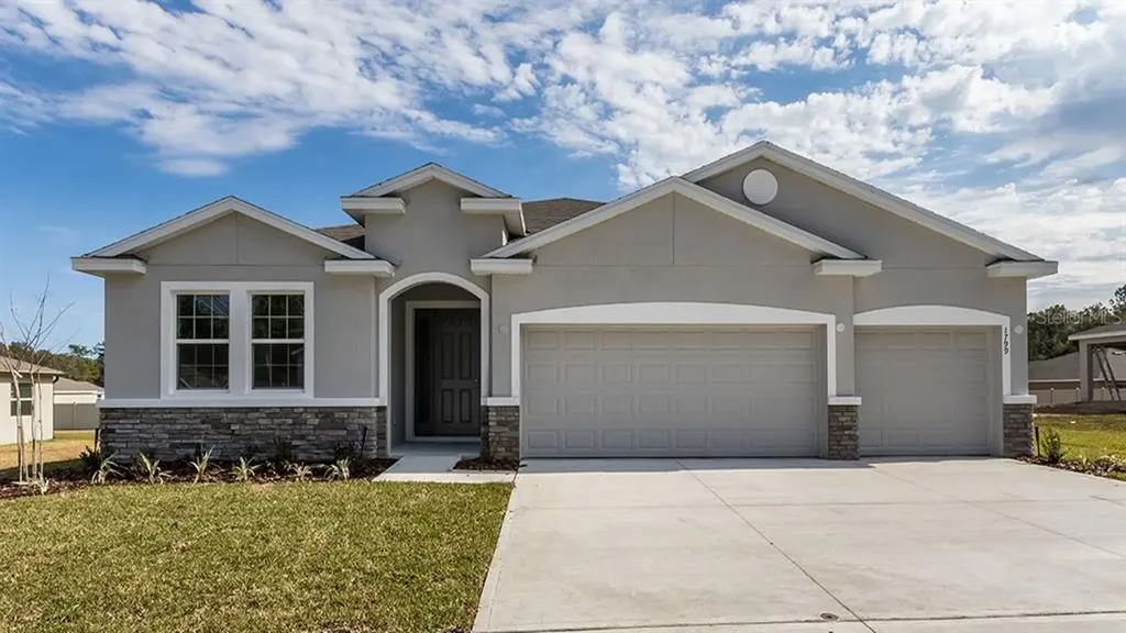 8296 SW 57th Court Ocala FL 34476