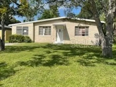 1341 53rd Avenue N St Petersburg FL 33703