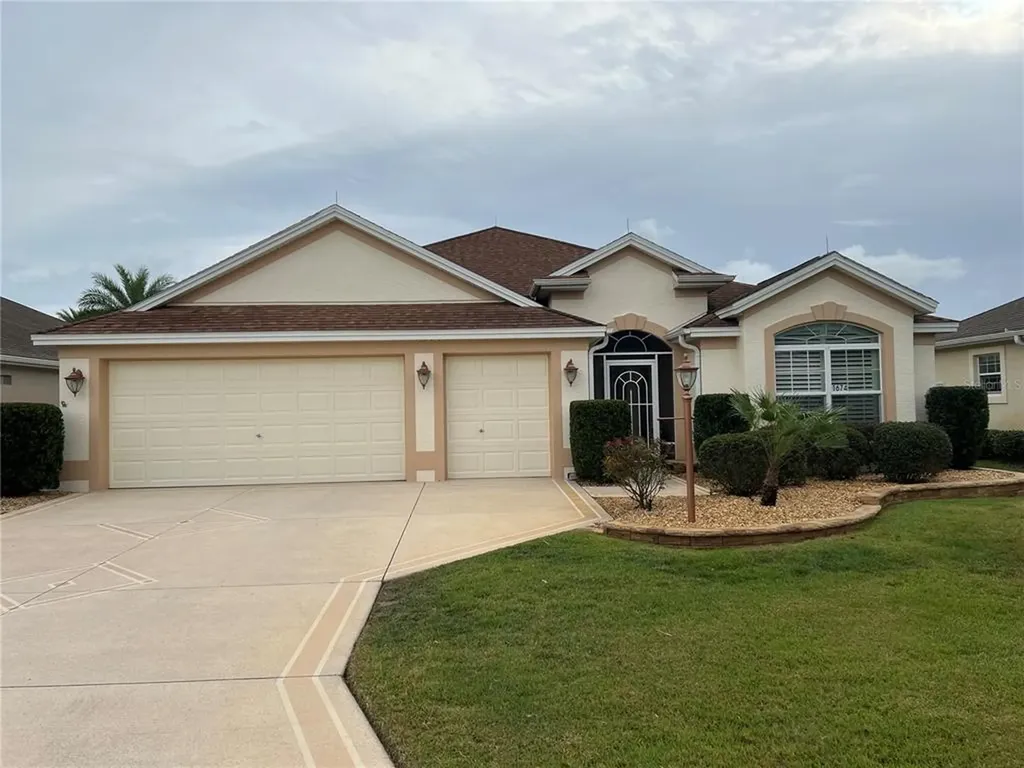 1674 Pennecamp Drive The Villages FL 32162