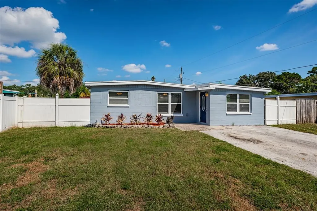 8351 95th Avenue Seminole FL 33777