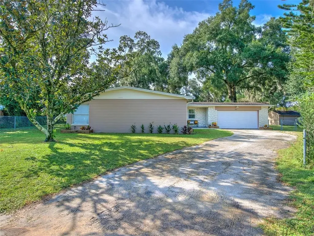 903 Homewood Drive Brandon FL 33511