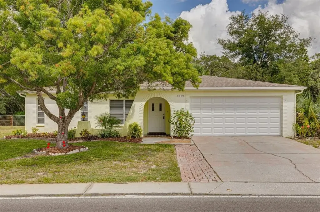 8609 Fox Hollow Drive Port Richey FL 34668