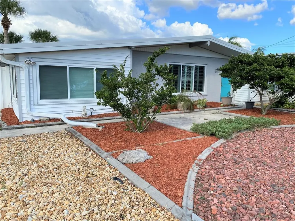 1590 Maryknoll Road Englewood FL 34223