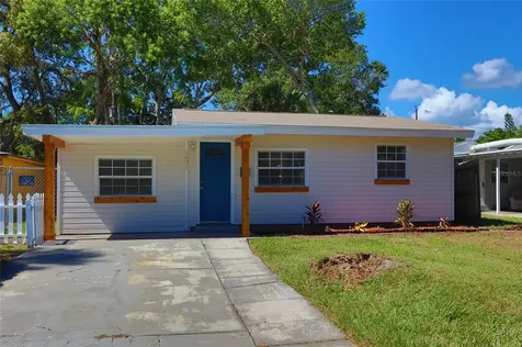 1631 41st Street S St Petersburg FL 33711