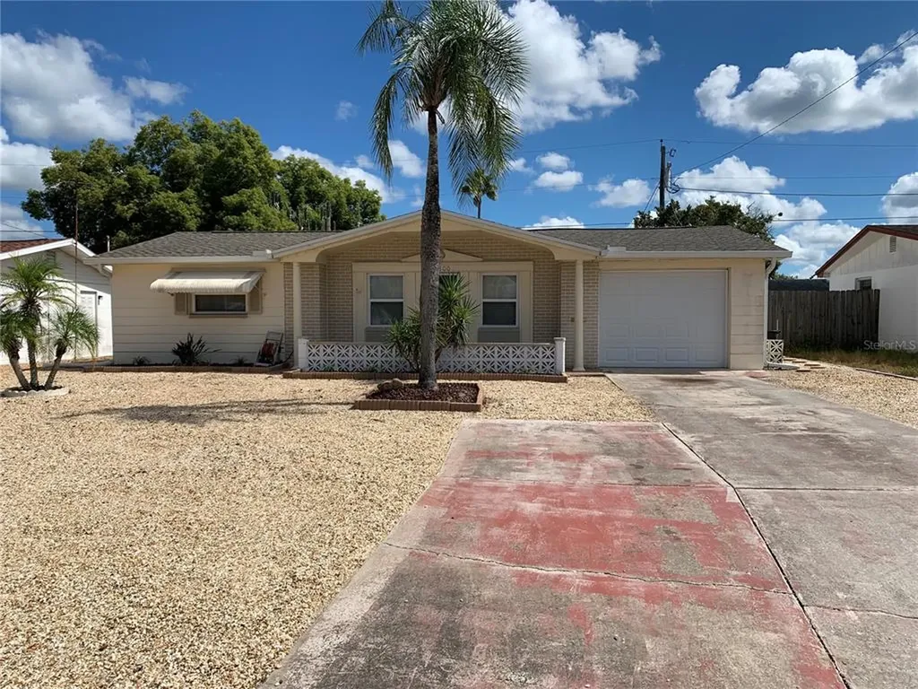 3300 Thorny Ridge Drive Holiday FL 34691
