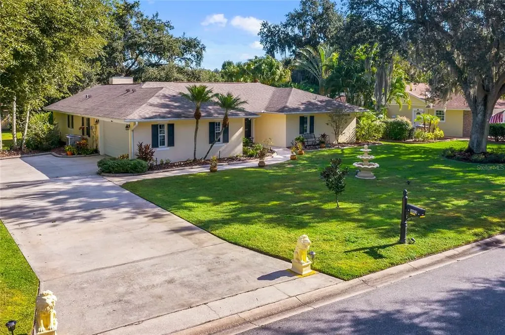 1603 Regal Oak Drive Kissimmee FL 34744