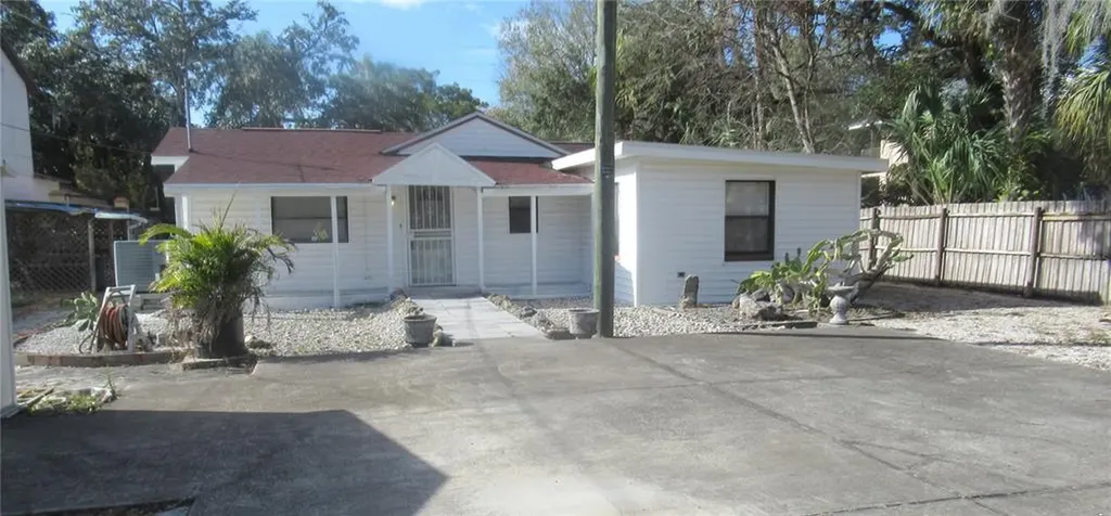 8615 Jackson Springs Road Tampa FL 33615