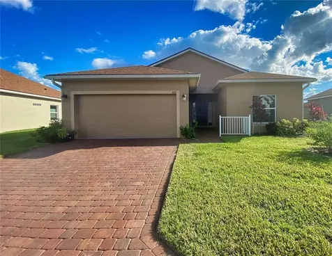 1021 Sawgrass Drive Winter Haven FL 33884
