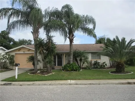 6923 Tierra Linda Street Port Richey FL 34668