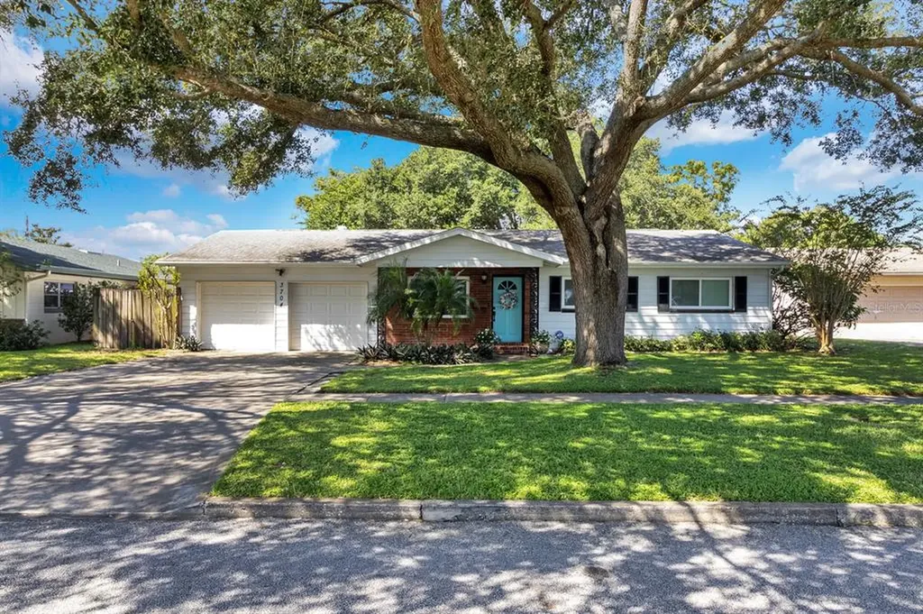 3704 Forest Street Orlando FL 32806