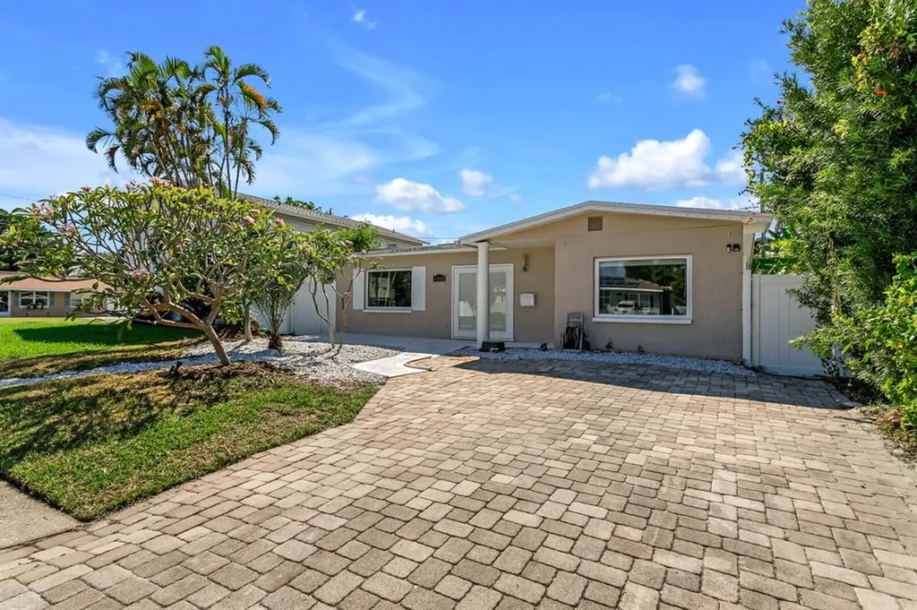 4810 Chancellor Street NE St Petersburg FL 33703