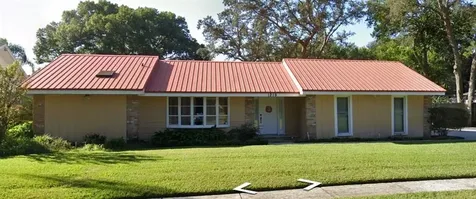 1218 Beacon Hill Drive Tampa FL 33613