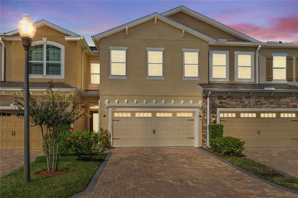 724 Walkers Grove Lane Winter Garden FL 34787