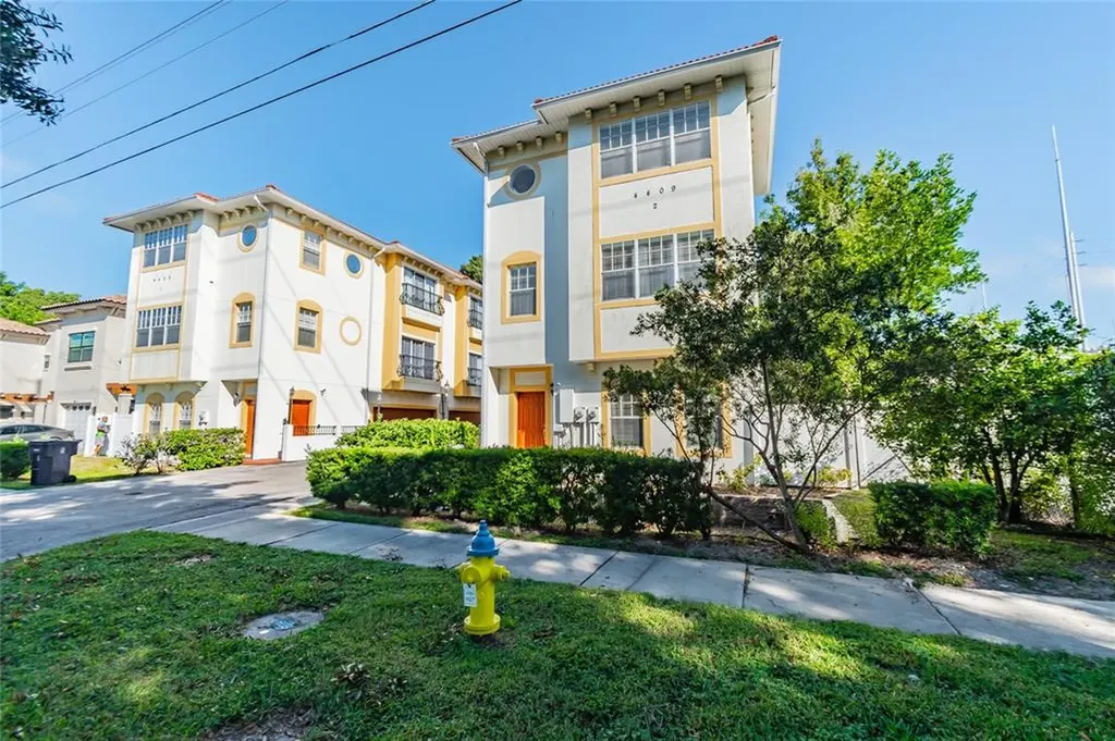 4409 W Gray Street Tampa FL 33609
