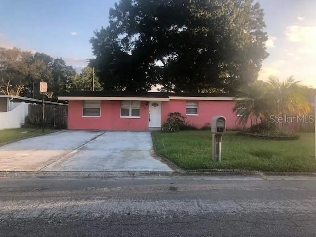 4504 W Fern Street Tampa FL 33614