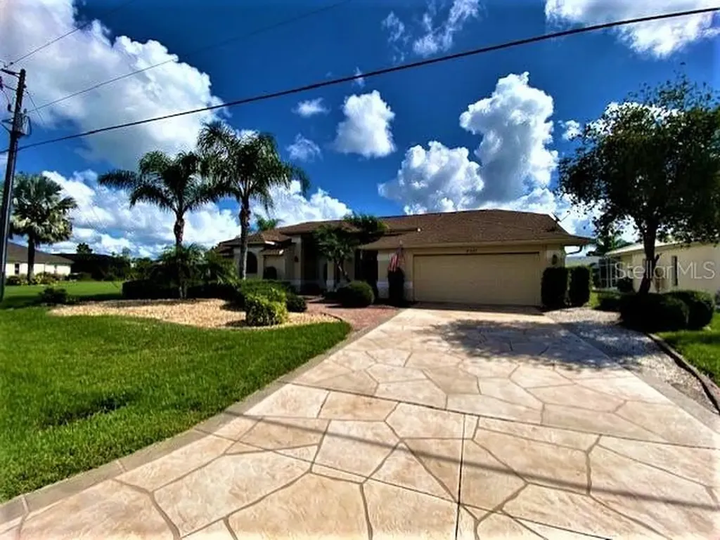 27457 Tierra Del Fuego Circle Punta Gorda FL 33983