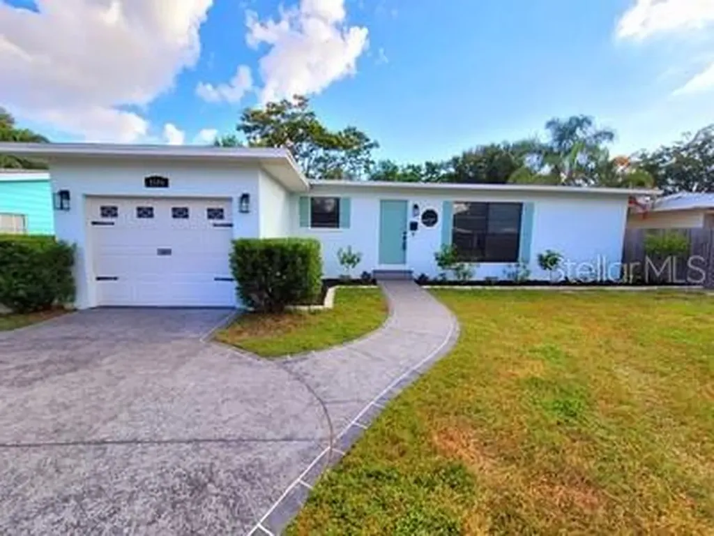 4346 10th Avenue N St Petersburg FL 33713