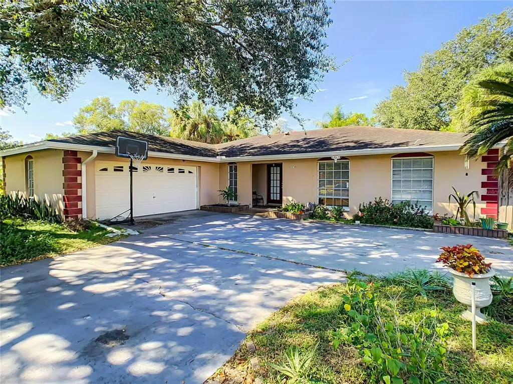 12710 N 52nd Street Temple Terrace FL 33617