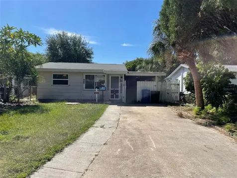2728 28th Avenue N St Petersburg FL 33713