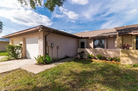 38107 Countryside Place Dade City FL 33525