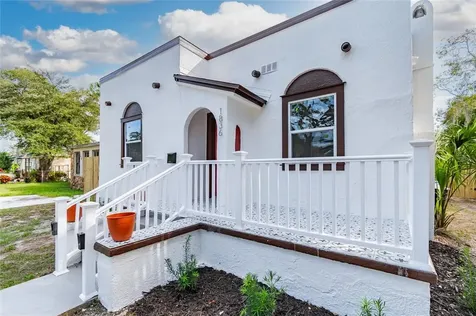 1836 20th Avenue S St Petersburg FL 33712