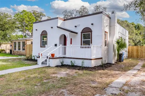 1836 20th Avenue S St Petersburg FL 33712