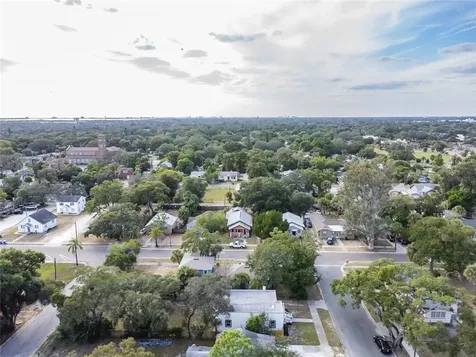 1836 20th Avenue S St Petersburg FL 33712