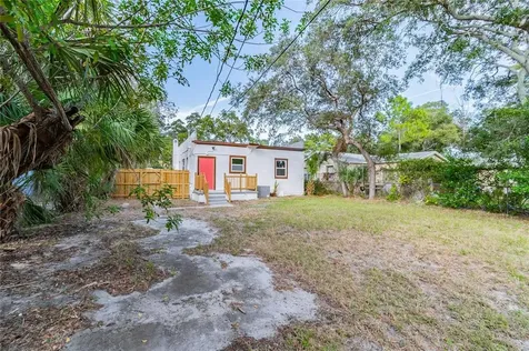 1836 20th Avenue S St Petersburg FL 33712