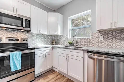 1836 20th Avenue S St Petersburg FL 33712
