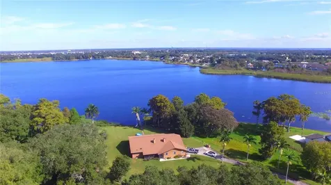 1576 Twelve Oaks Circle Kissimmee FL 34744