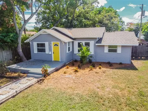4050 39th Avenue N St Petersburg FL 33714