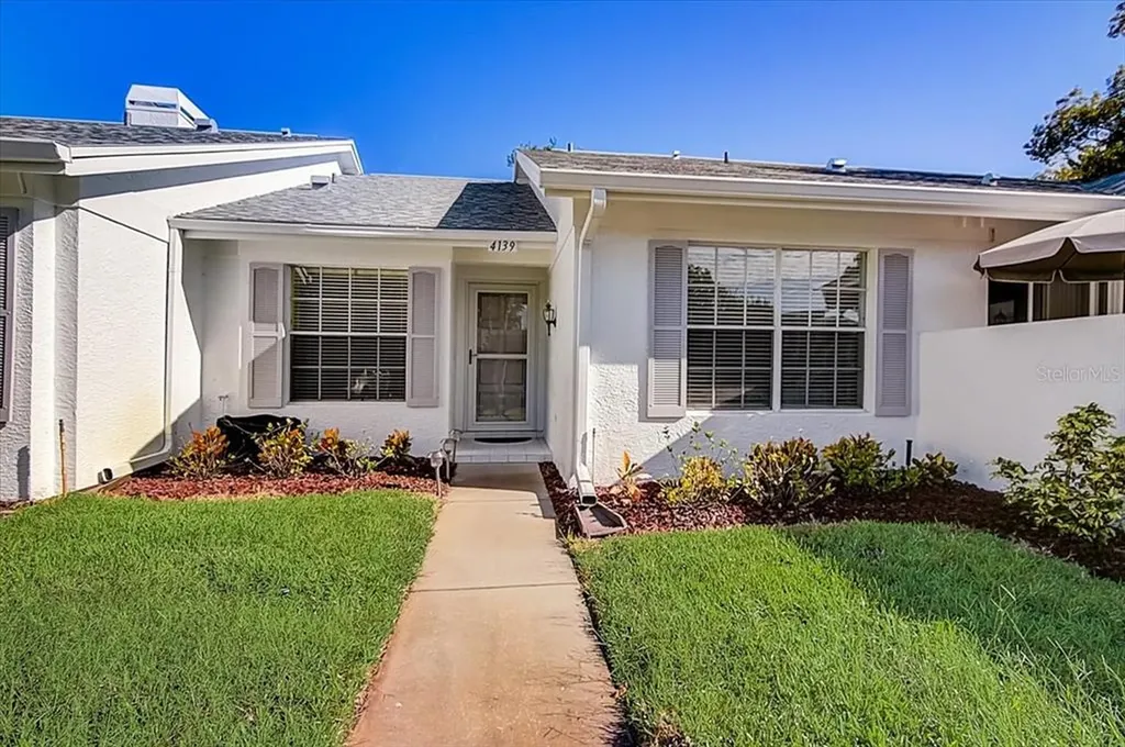 4139 Castlewood Drive Holiday FL 34691