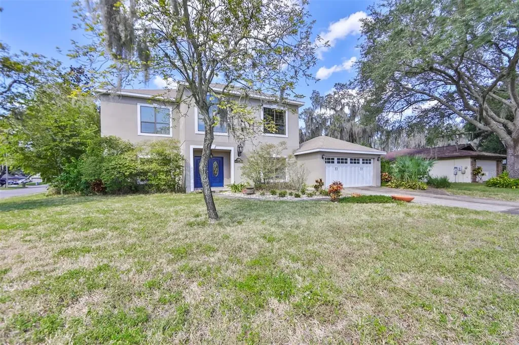 2305 Gatewood Street Plant City FL 33563