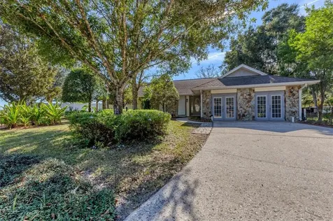 2539 Laurelwood Lane Valrico FL 33596