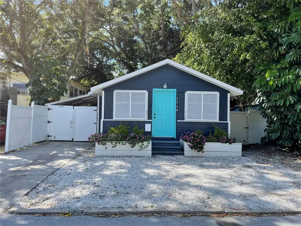 1116 17th Street W Bradenton FL 34205