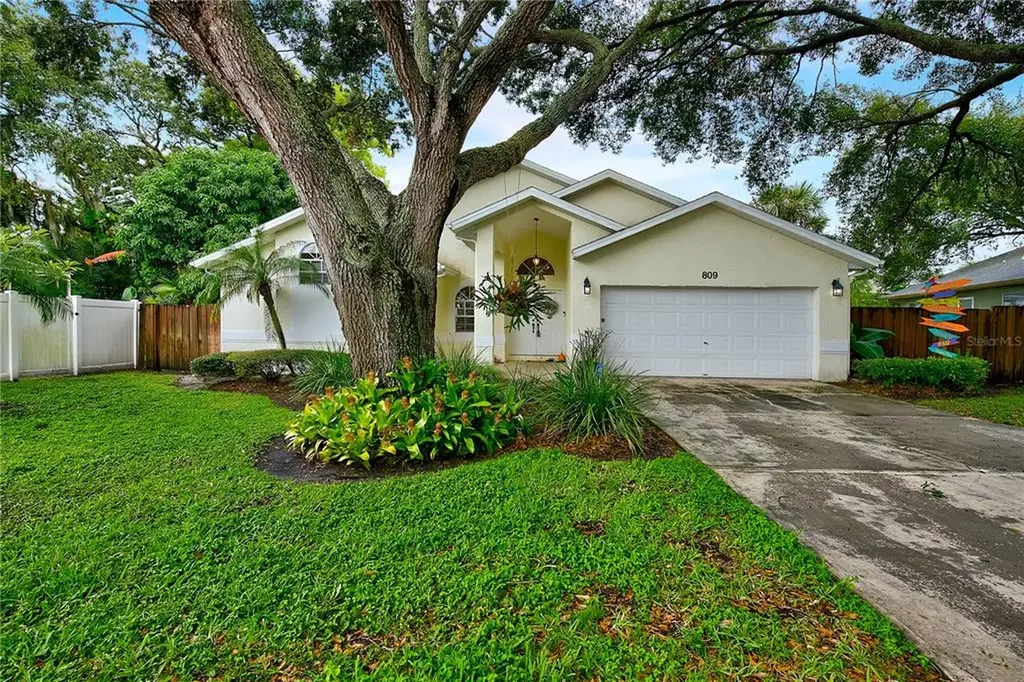 809 Kriswell Court Palm Harbor FL 34683
