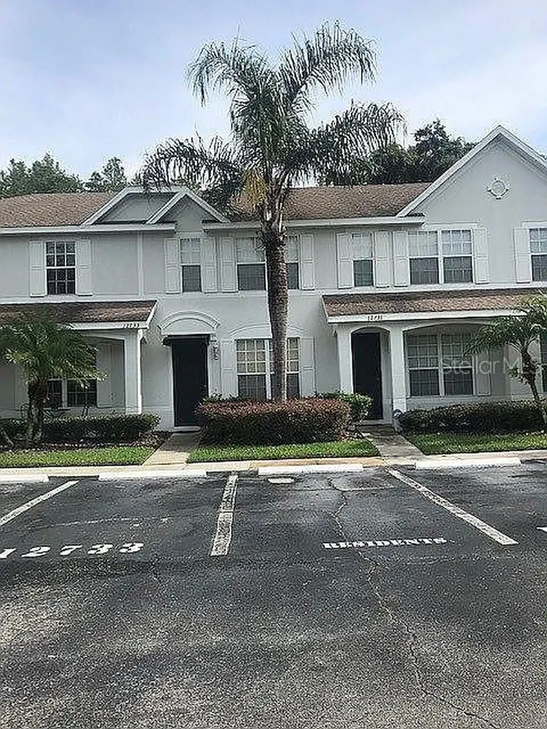 12733 Sunland Court Tampa FL 33625