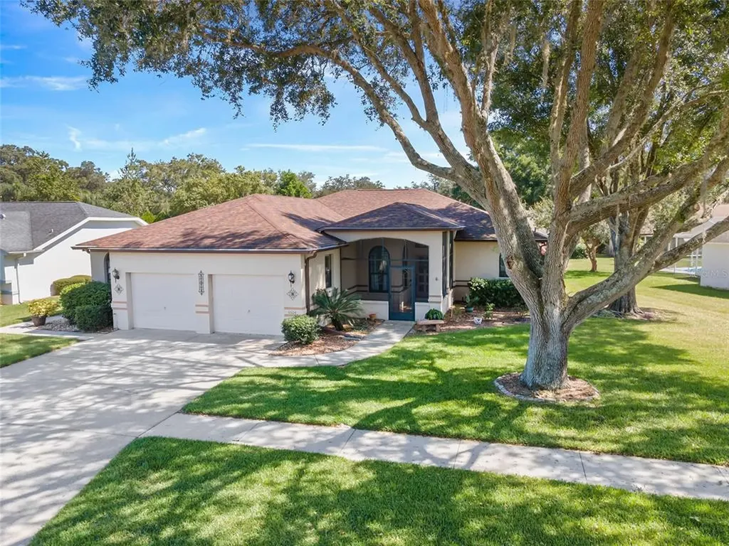 6604 Northlake Drive Zephyrhills FL 33542