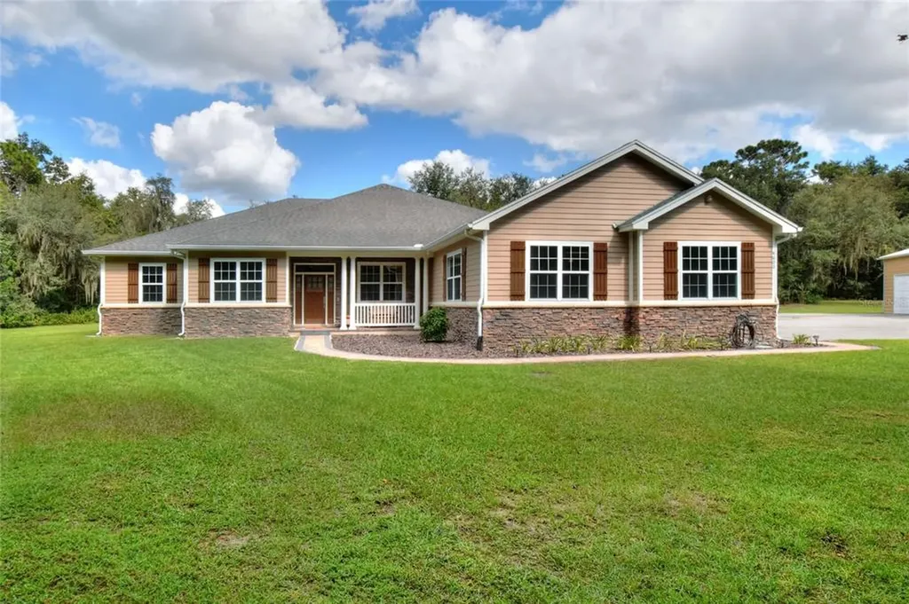4600 Hancock Lake Road Lakeland FL 33812