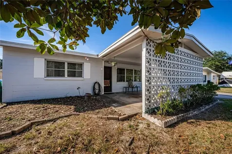 8742 95th Avenue Seminole FL 33777