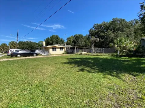 240 N Briggs Avenue Sarasota FL 34237