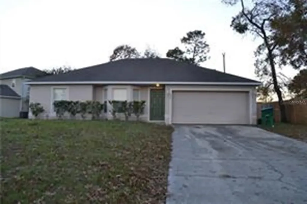 642 Vardon Avenue Deltona FL 32738