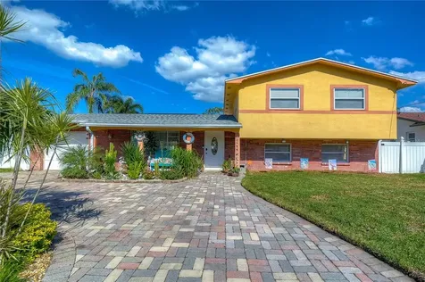 8327 Archwood Circle Tampa FL 33615