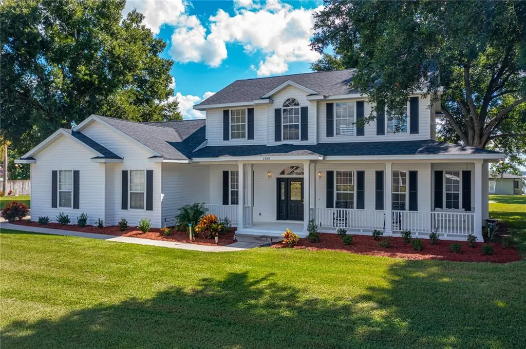 1550 Auburn Oaks Court Auburndale FL 33823