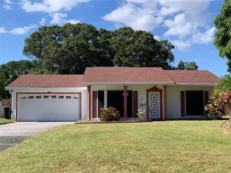 2631 Miranda Way S St Petersburg FL 33712