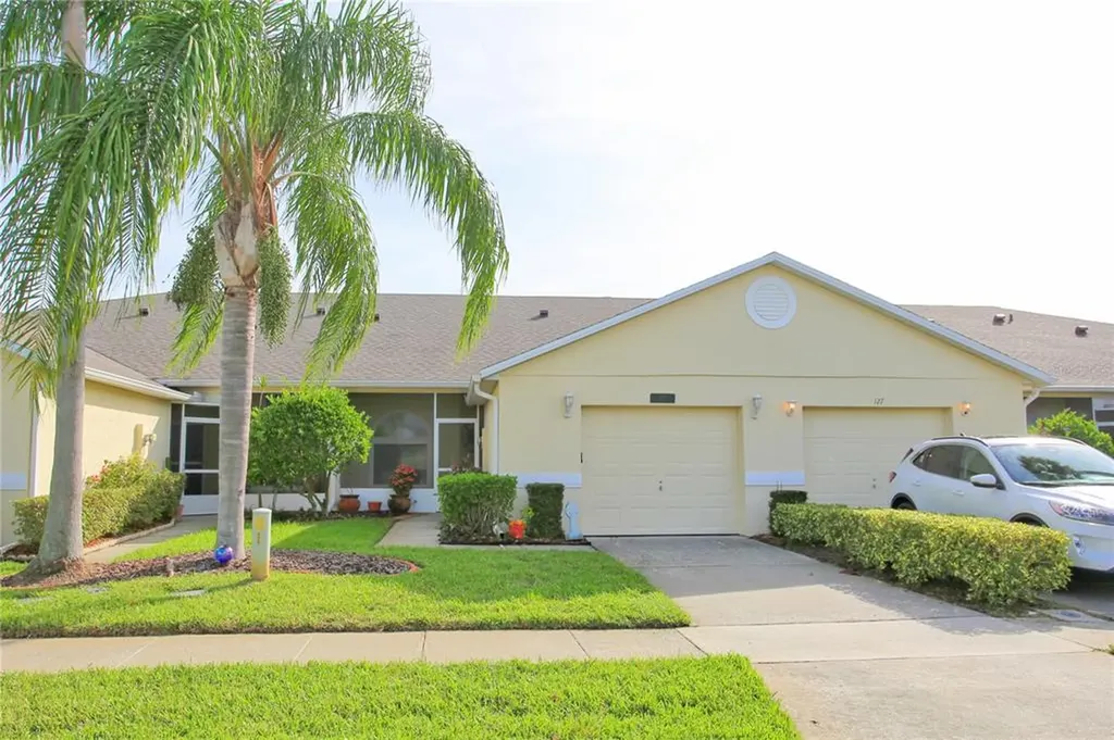 125 Club Villas Lane Kissimmee FL 34744