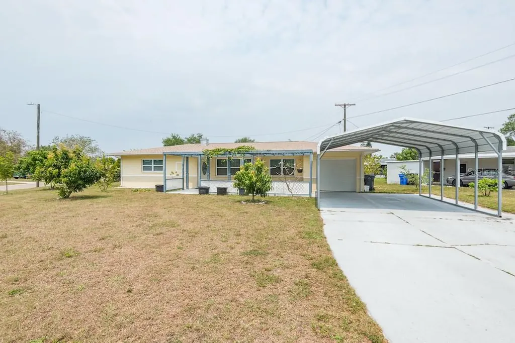 301 Francis Drive Apollo Beach FL 33572