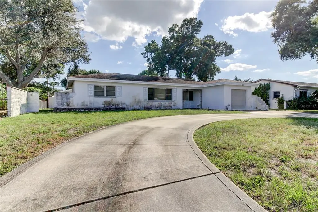 6150 41st Avenue N St Petersburg FL 33709
